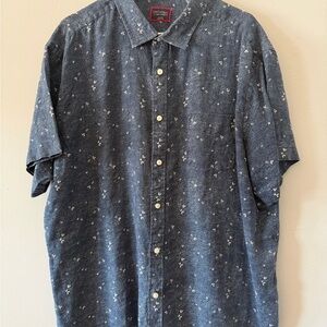 UNTUCKit Men's Navy Floral Short Sleeve Shirt
